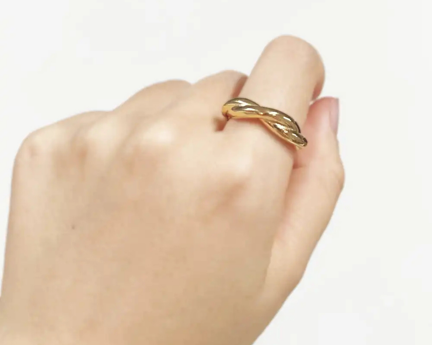 Legame Adjustable Ring