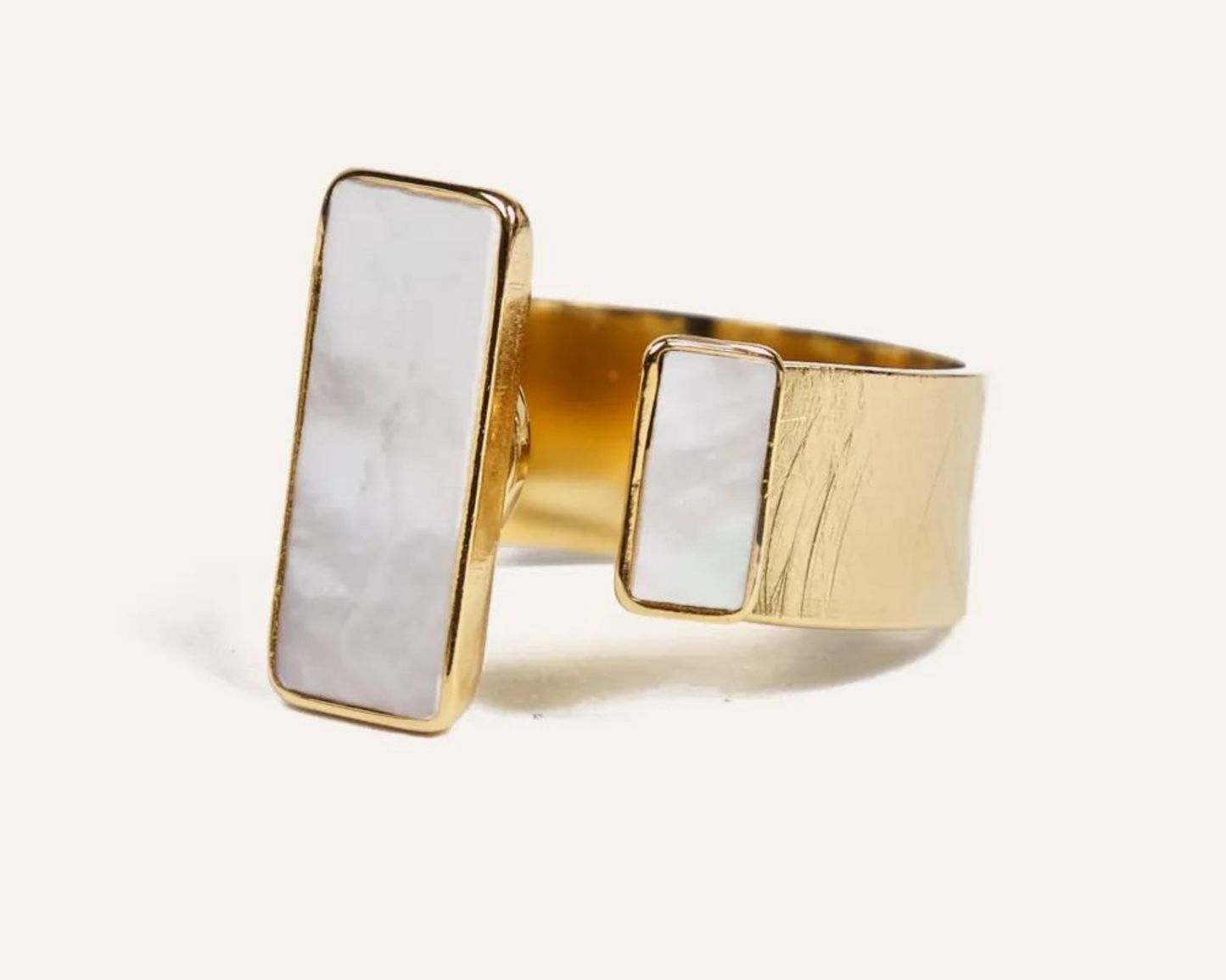 Esker Adjustable ring