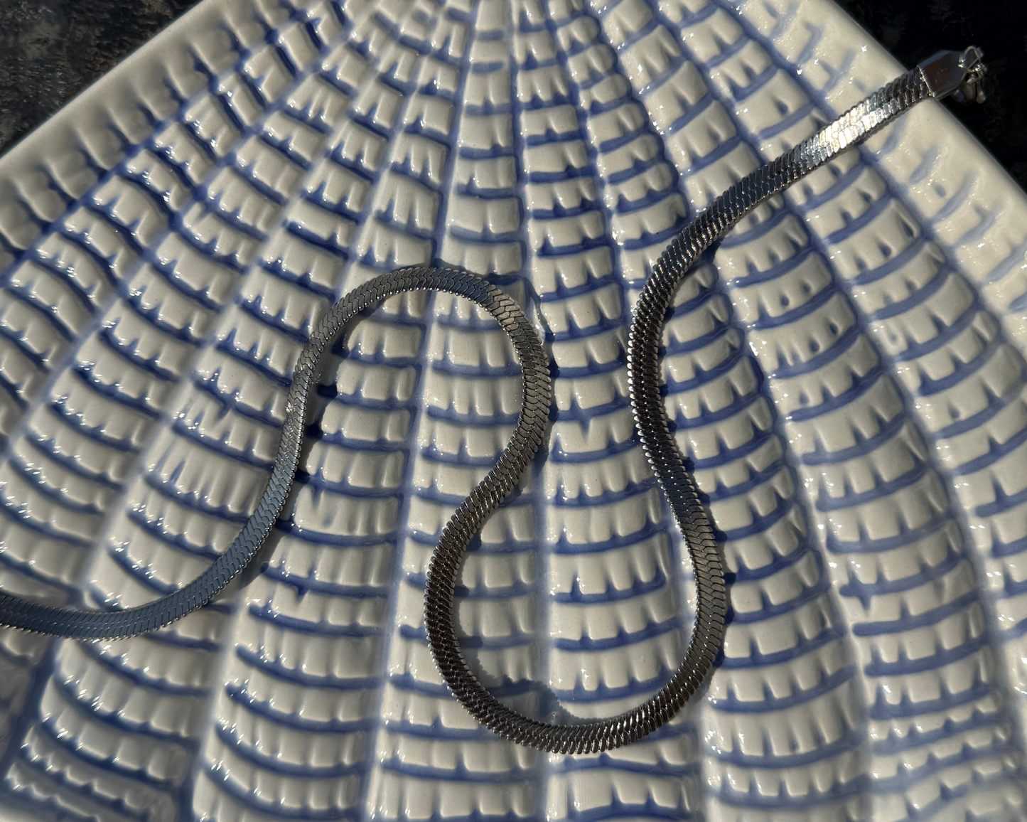 Hazel Snake-Style Necklace