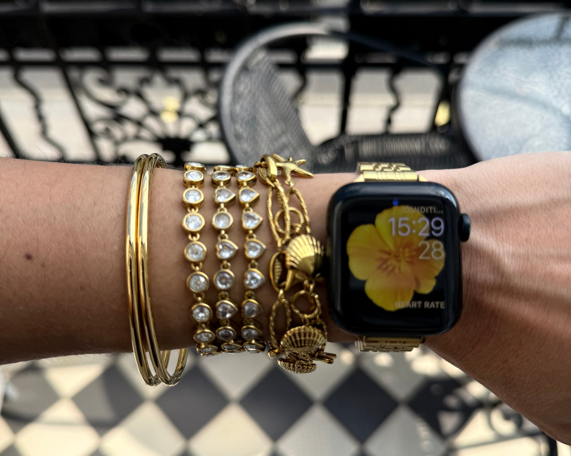 Golden Shell Bracelet