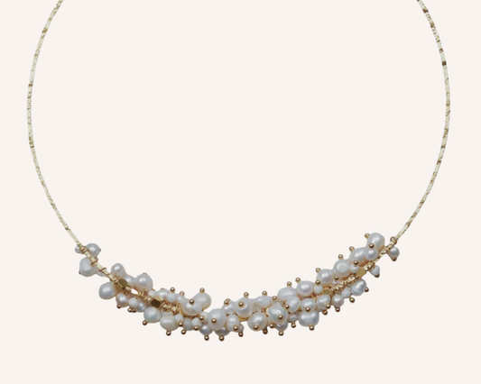 Perola Cluster Collar Necklace