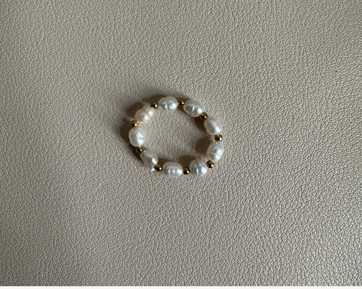 Petite Pearl Band