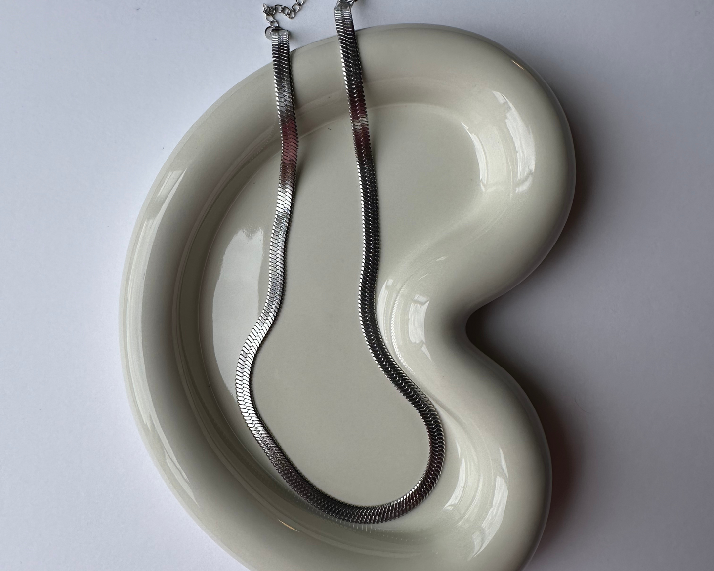 Hazel Snake-Style Necklace