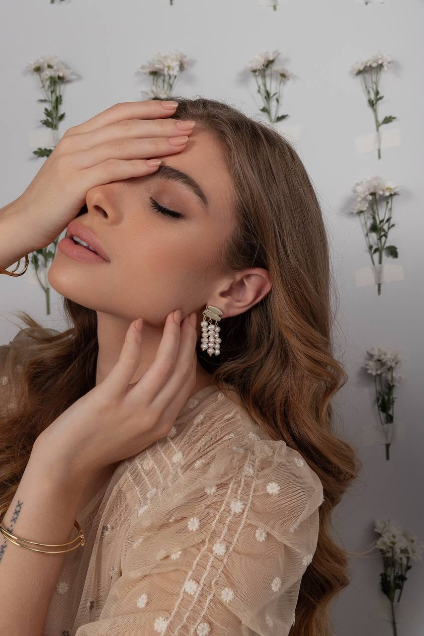 Giulia Pearls Earrings