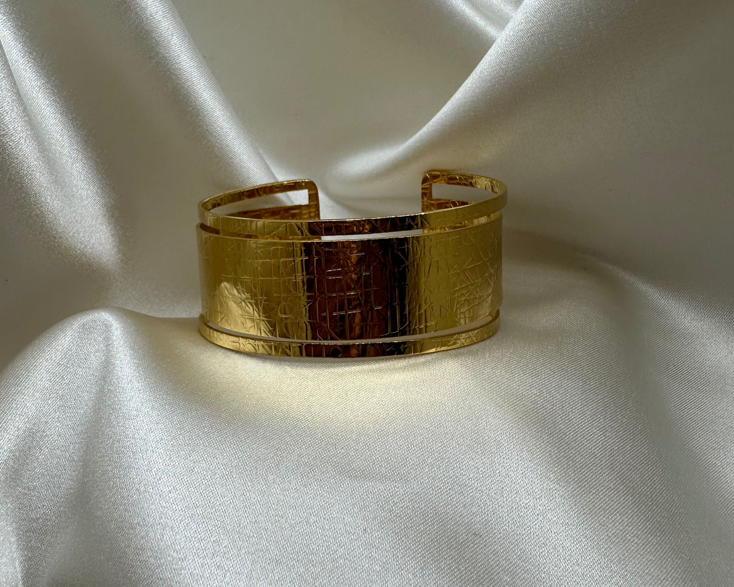 Willow Cuff Bracelet